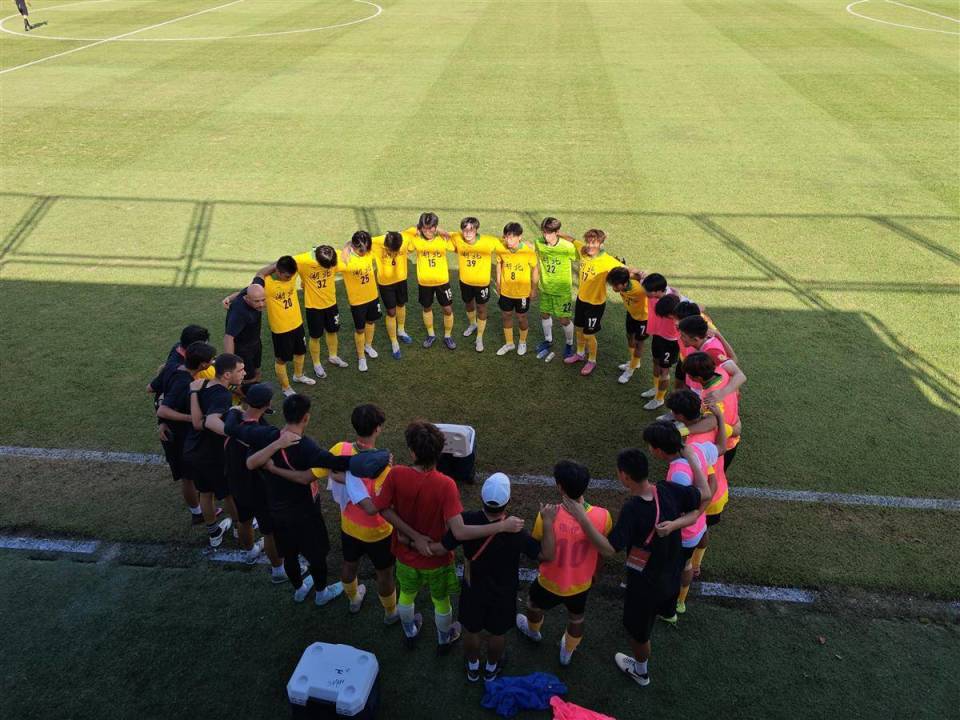 助攻中后卫 助攻中后卫